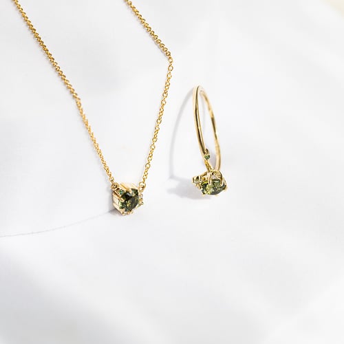 Cluster Halskette mit Moldavit, Saphir und Diamanten Edom