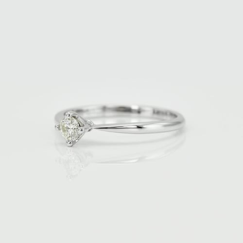 Verlobungsring mit Lab Grown Diamanten Sevati
