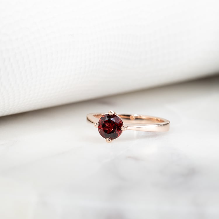 Verlobungsring mit Granat Mahiya 132475