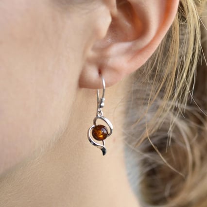 Ohrhänger aus Silber mit Bernsteinen Lachey