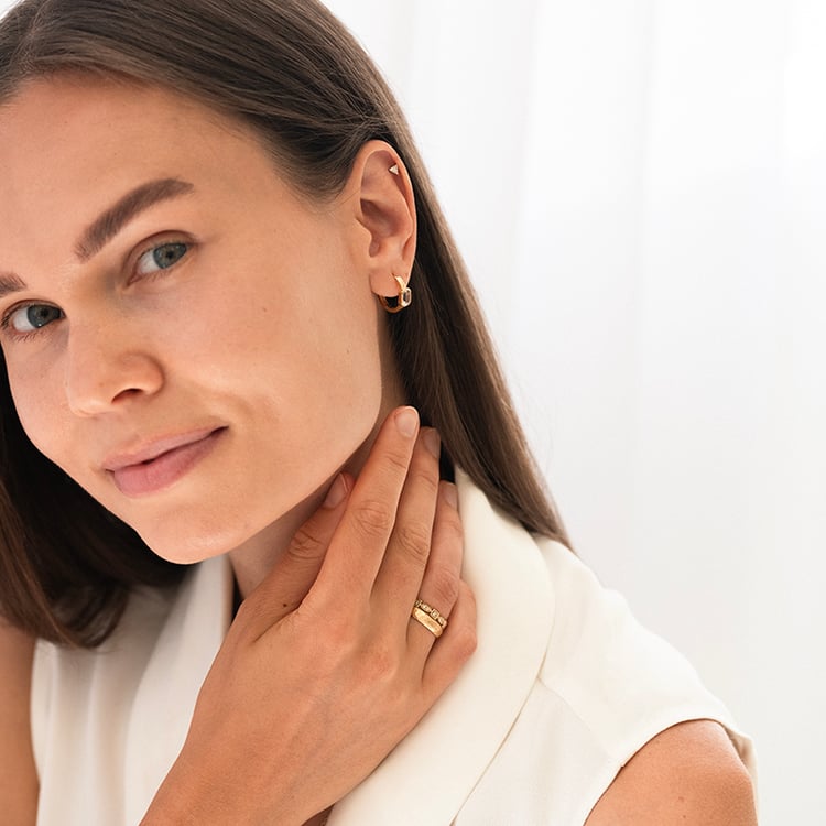 Vergoldete Silberohrringe mit weißen Topasen Tinsley 143208