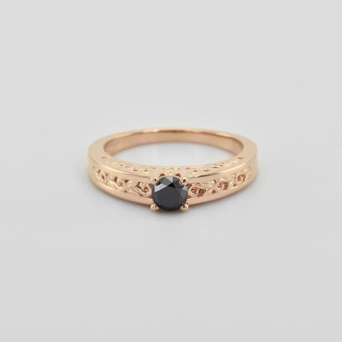 Vintage Verlobungsring mit schwarzem Diamant Lerien