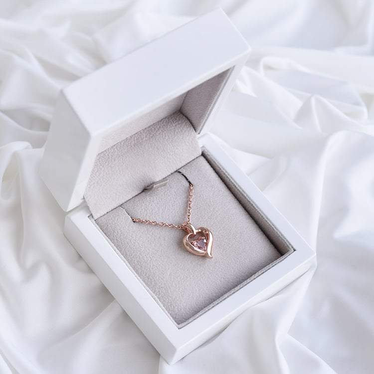 Vergoldeter Anhänger in Herzform mit simuliertem Morganit Lovelyn 89875