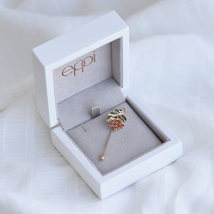 Brosche aus Gold 64090