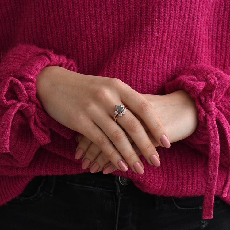 Set von Ringen aus Gold mit Labradorit und Moissaniten Bechet 73726