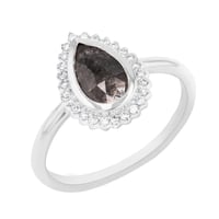 Ring mit Pear Salt and Pepper Diamanten und Diamanten Danni