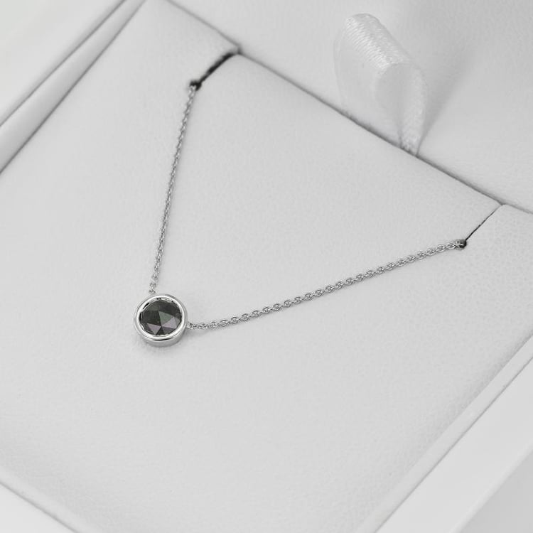 Goldene Halskette Bezel mit Salz-und-Pfeffer-Diamanten Terun 38526