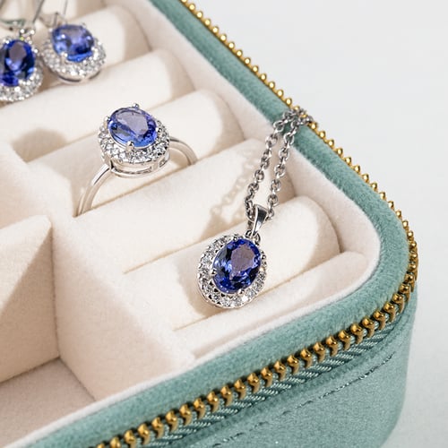 Schmuck Set mit Tansanit und Diamanten Bizot
