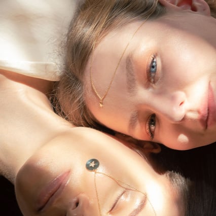 Goldenes Schmuckset mit Stern Pixie