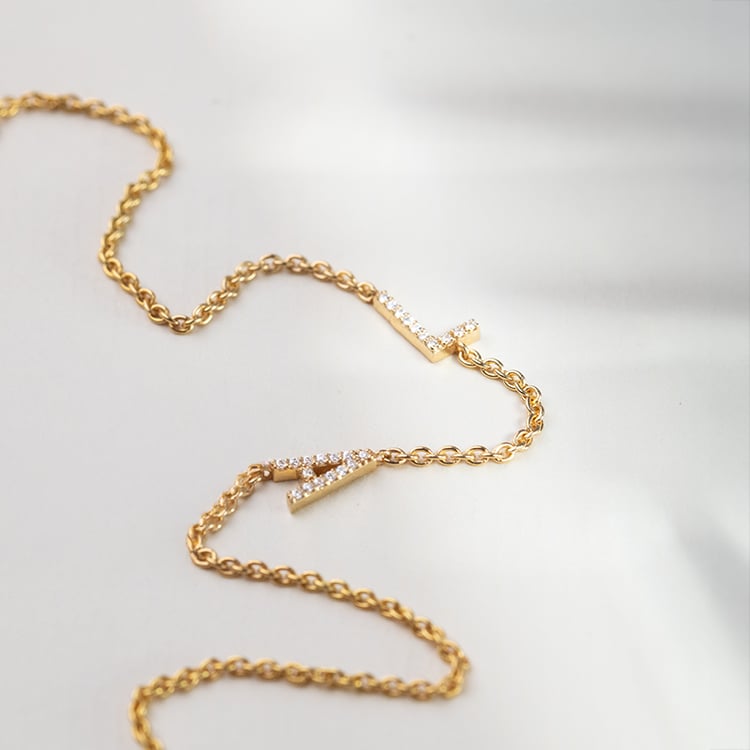 Silberne Kette mit zwei Buchstaben und Lab Grown Diamanten Lupe 152273