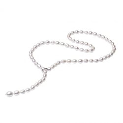 Silberne Halskette mit Perlen Katherine