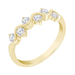 Ring aus Gold mit sechs Diamanten Adidio