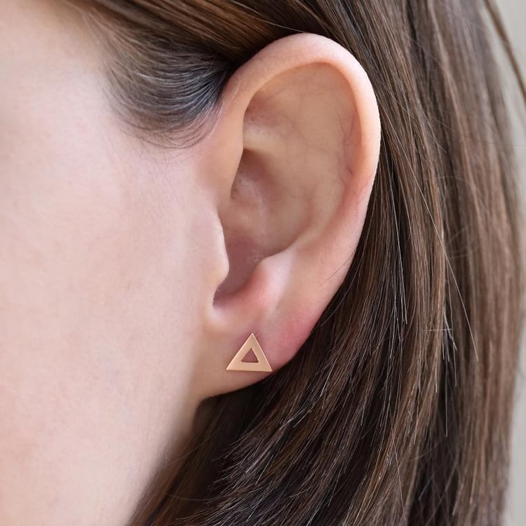 Silberne dreieckige Ohrstecker AirTriangl 102860