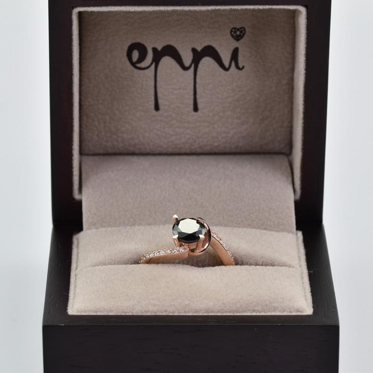 Ring mit schwarzem Diamant 22495