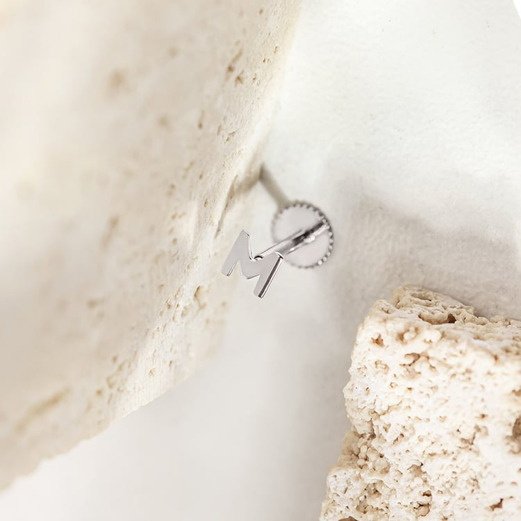 Goldene Ohrstecker mit Buchstaben Alphabet 153177