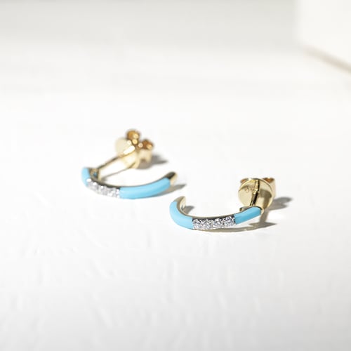 Ohrstecker mit blauer Keramik und Diamanten Edela