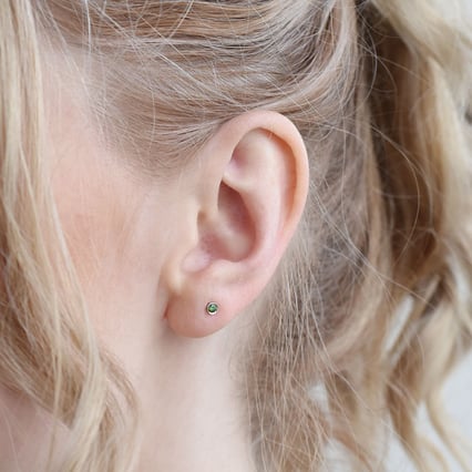 Ohrringe mit grünen Diamanten Tofine