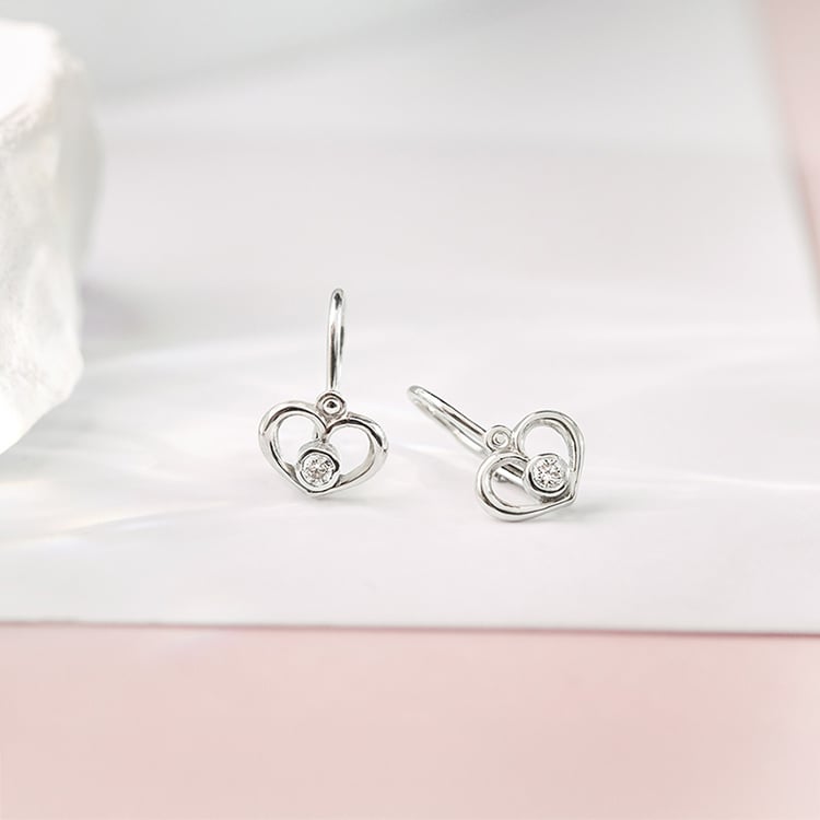 Goldene Kinderohrringe in Herzform mit Lab Grown Diamanten Ariel 152967