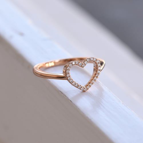 Romantischer Ring mit Diamanten Luice