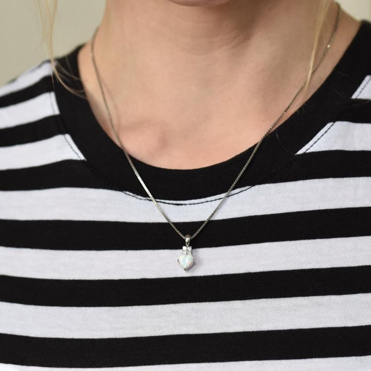 Silberne Anhänger mit Opal in Herzform und Zirkonia Dawel 23332