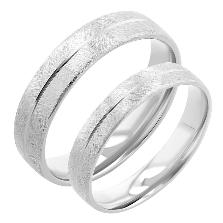 Goldene Eheringe mit gekratzter Oberfläche Alesha 117514