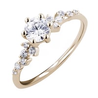 Verlobungsring aus Gold in Champagnegold mit Diamanten Carina