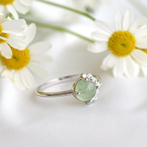 Goldener Ring mit Avanturin und Diamanten Ammiel