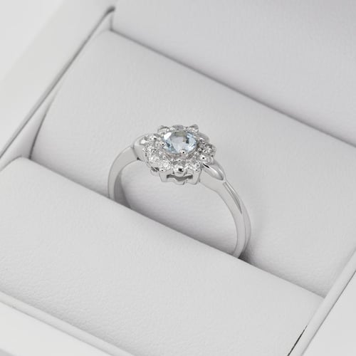 Goldring mit Aquamarin und Diamanten Dylah