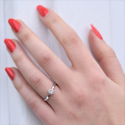 Verlobungsring voller Lab Grown Diamanten Arline