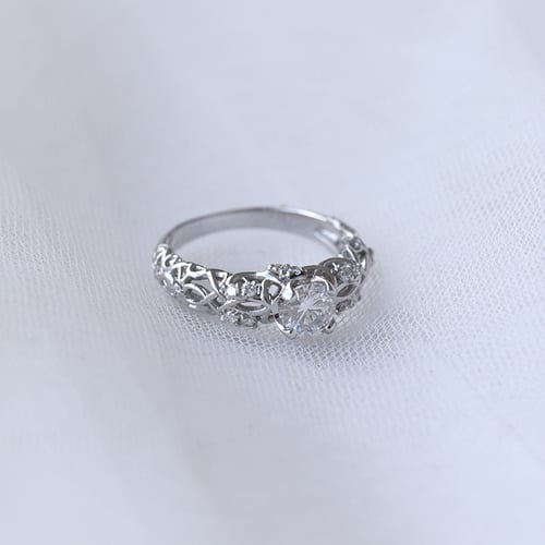 Vintage-Verlobungsring aus Gold mit Diamanten Chantal