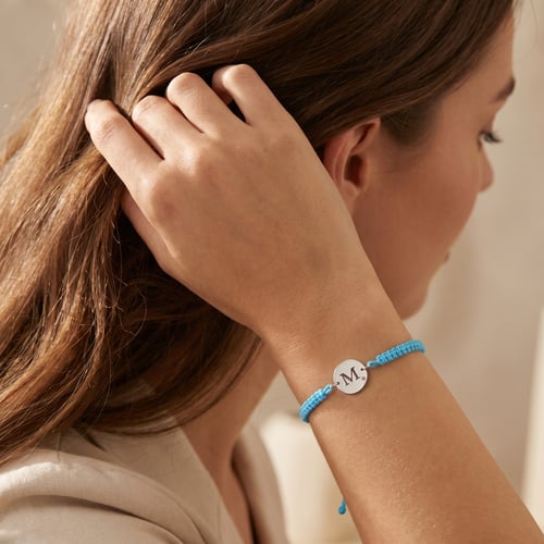 Goldenes Armband mit einem Anhänger mit rosa Saphiren Zara
