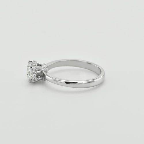 Klassischer Verlobungsring mit Diamant Xela