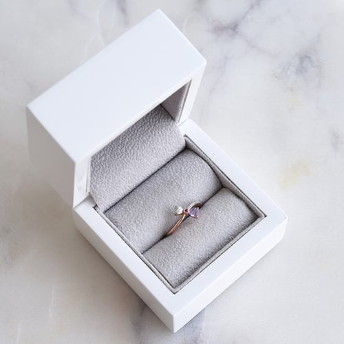 Niedlicher Ring mit Amethyst, Saphir und Diamanten Felix