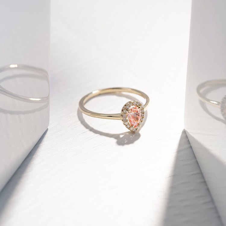 Verlobungsring mit einem IGI zertifizierten 0.36 ct rosa Lab Grown Diamanten Simone 111354