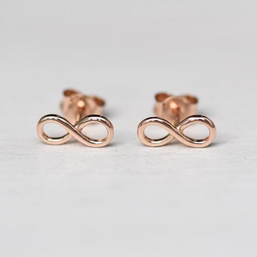 Schmuckset aus Gold mit Unendlichkeitszeichen Infinity