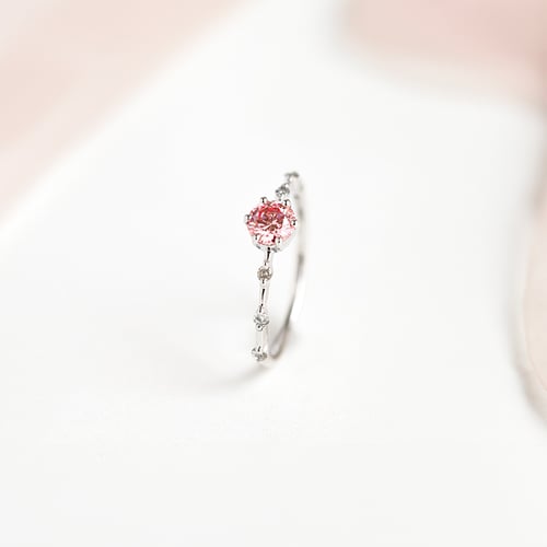 Verlobungsring mit zertifiziertem Fancy Pink Lab Grown Diamanten Imelda