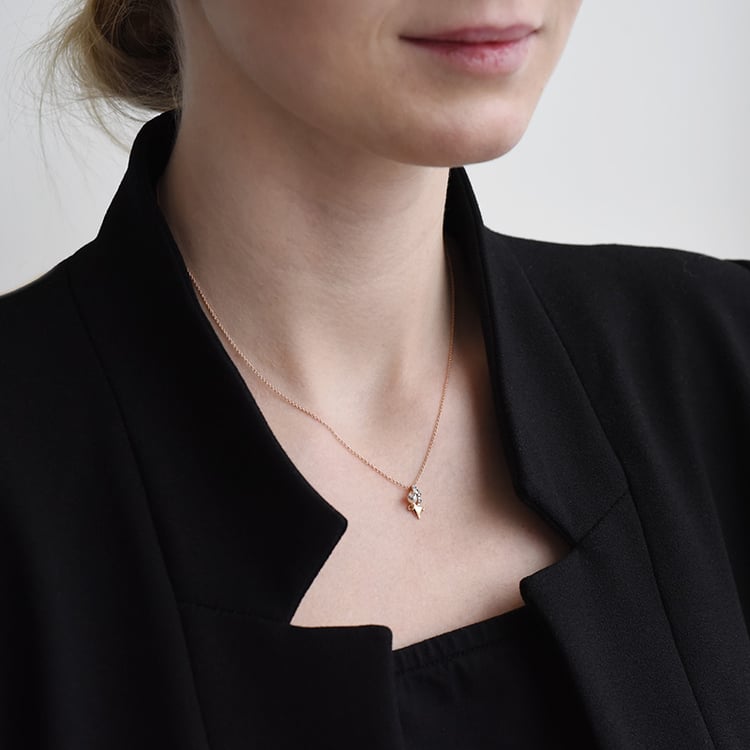 Anhänger in Engelform mit Perle und Diamanten Clytia 91778