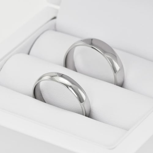 Klassische Eheringe aus Platin Ygyn