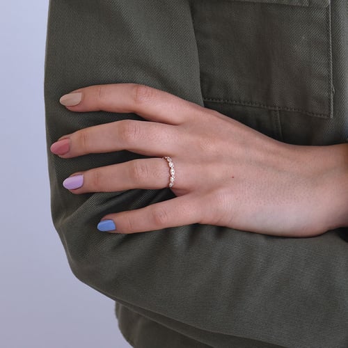 Eternity-Ring mit weißen Lab Grown Diamanten Hadya