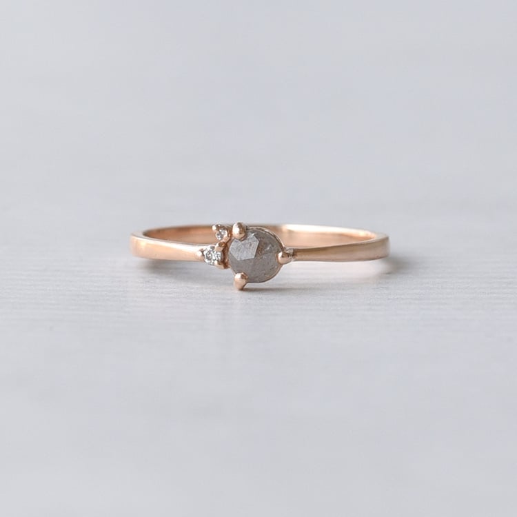 Goldring mit Salt'n'Pepper Diamant und Diamanten Marine 69557