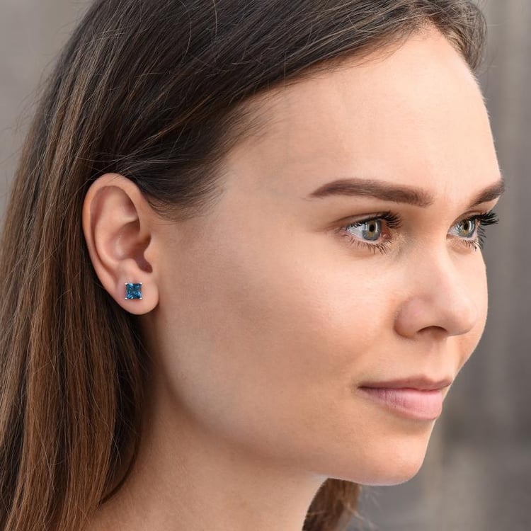 Goldene Ohrringe mit Topasen Enola 20196