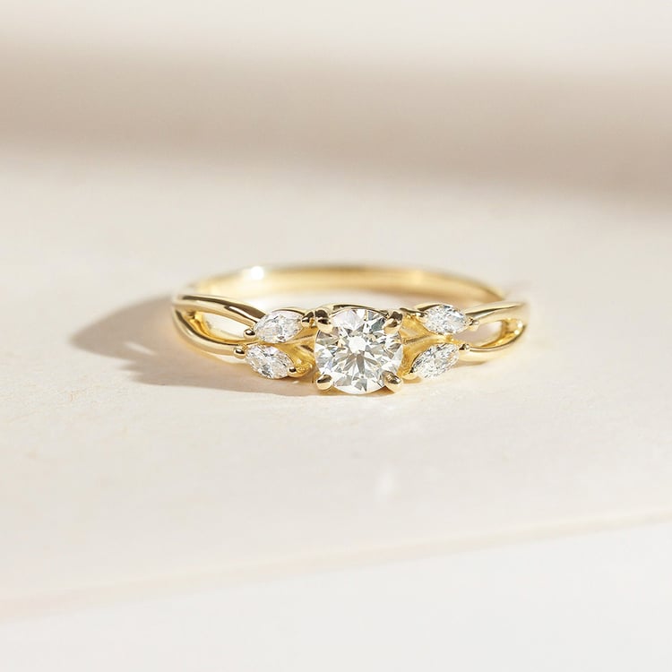 Silberner Verlobungsring mit Moissaniten Halym 165986