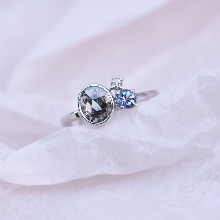 Goldener Clusterring 49712