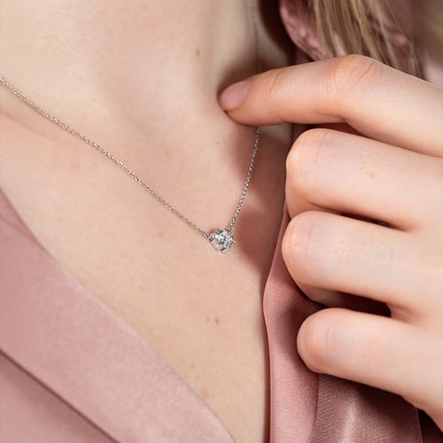 Cluster Kette mit Lab Grown Diamanten Edom