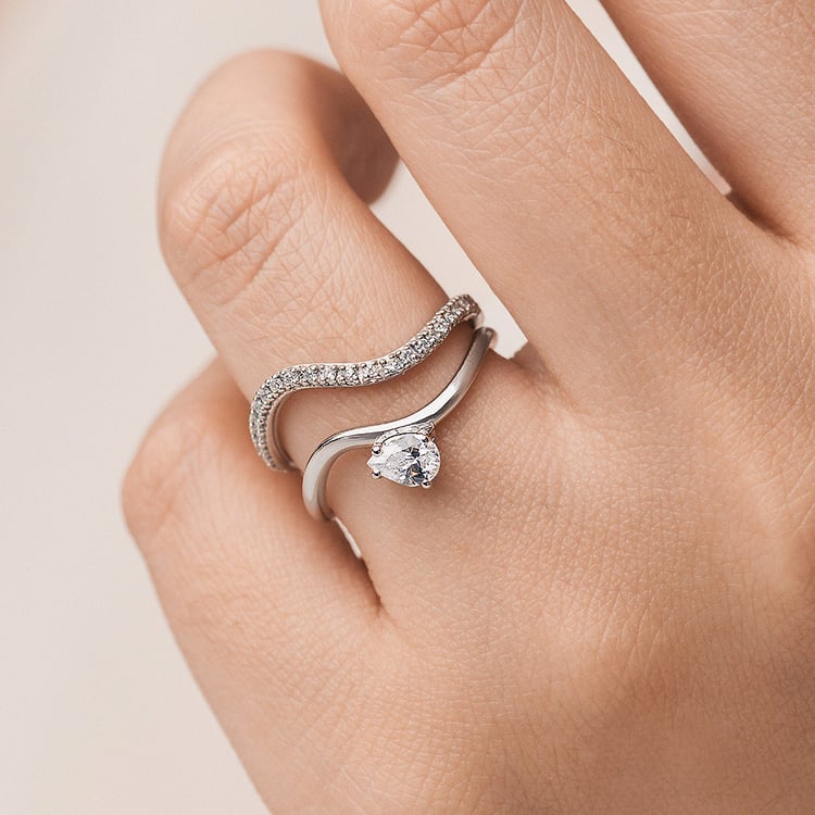 Romantisches Verlobungs-Set mit Lab Grown Diamantringen 156534