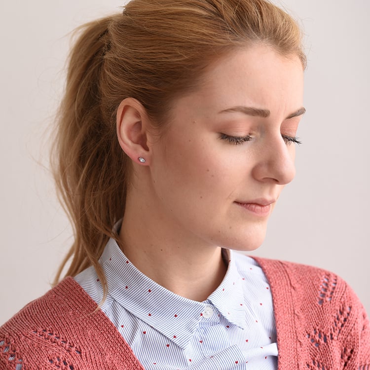 Minimalistische Ohrstecker aus Silber mit Aquamarin Andine 60354