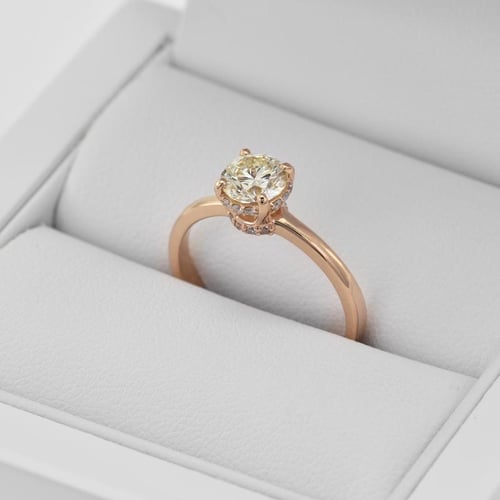 Klassischer Verlobungsring mit Diamant Xela