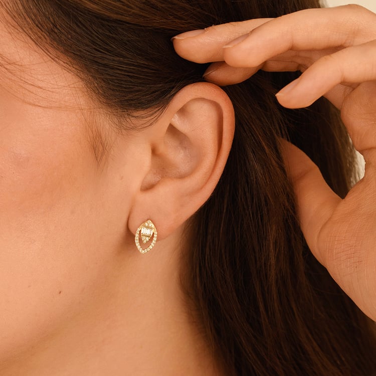 Silberne Ohrringe in Mandelform mit Diamanten Birgit 161832