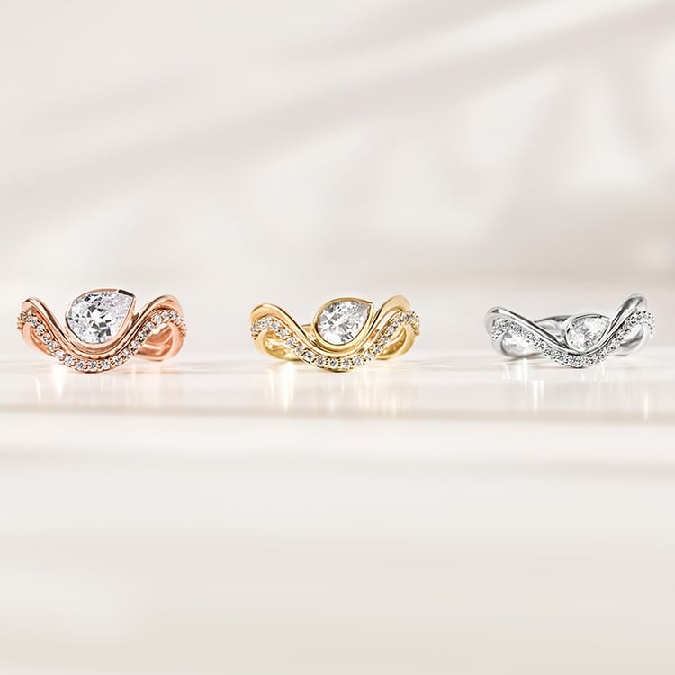 Original Verlobungs-Set aus Ringen mit Moissaniten 157209