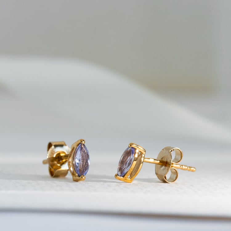 Minimalistische silberne Ohrringe mit Tansaniten Andine 118768